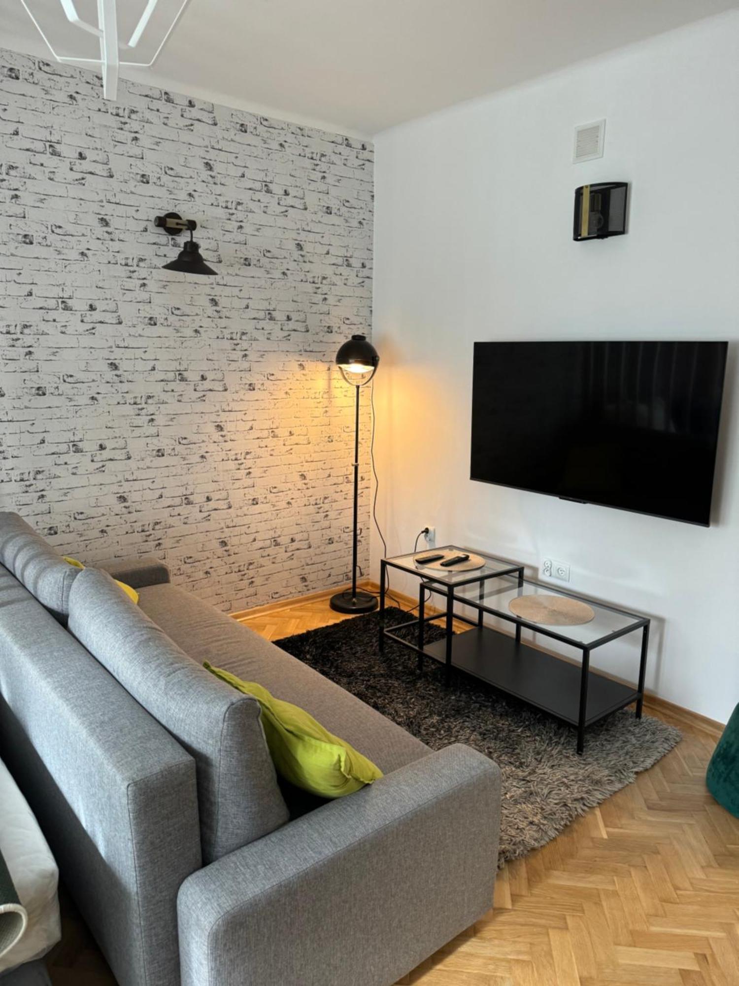 Juli Apart Cracovia Exterior foto